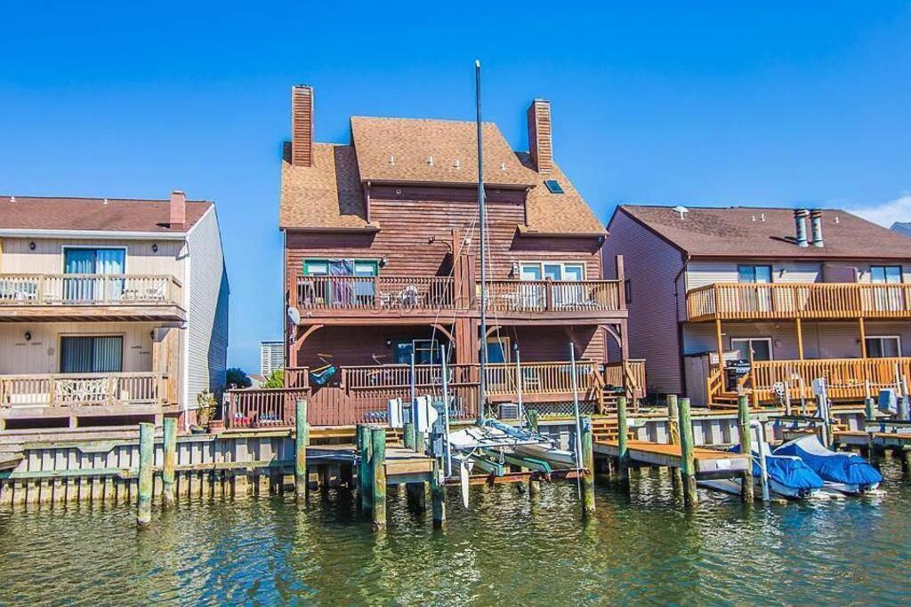 Вілла New Bijou Bayside Escape- 3Beds, Balcony, Deck, Dock Оушен-Сіті Екстер'єр фото